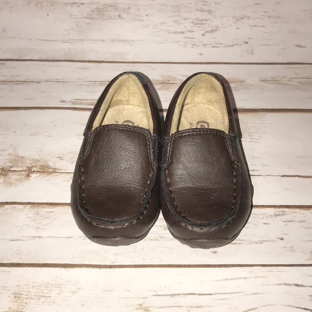 🎉$10 or 2/$13🎉Children’s Place dress loafers